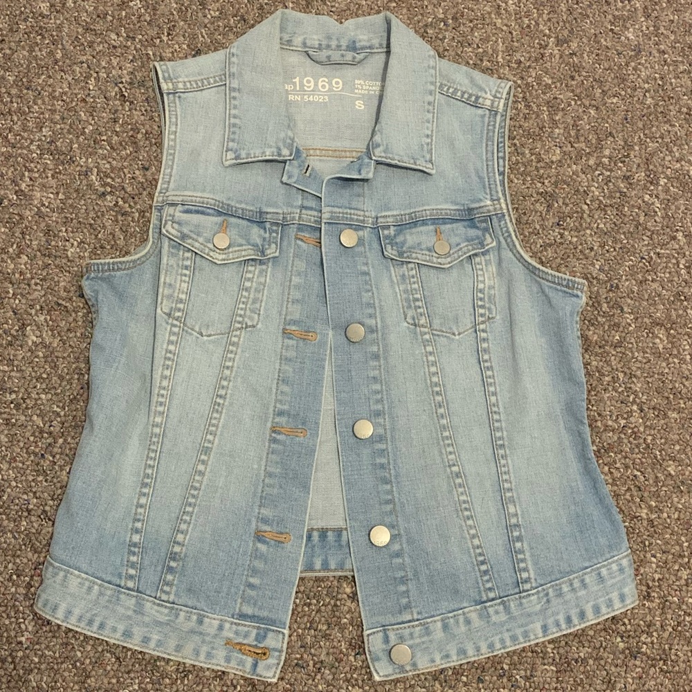 GAP Jean Vest